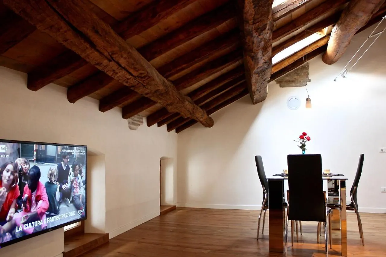 Suite Pasqualigo - Feltre Tra Venezia E Le Dolomiti Apartment